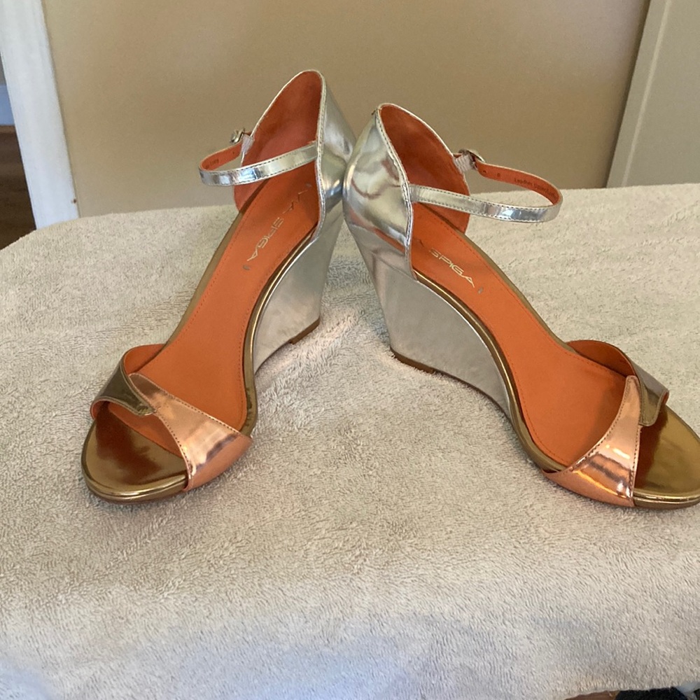 Tri color copper gold silver